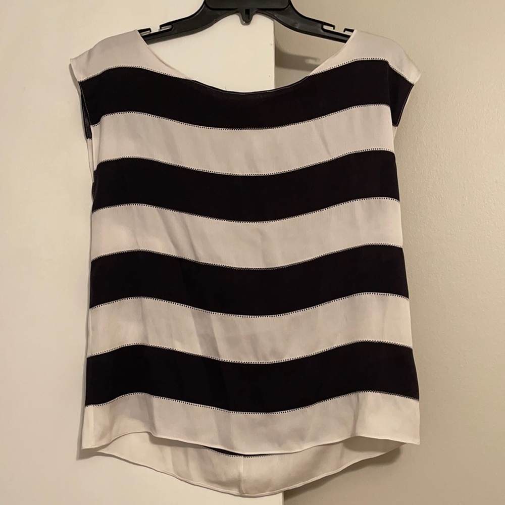 A+O striped top